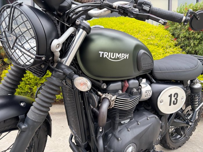 2017 Triumph STREET SCRAMBLER