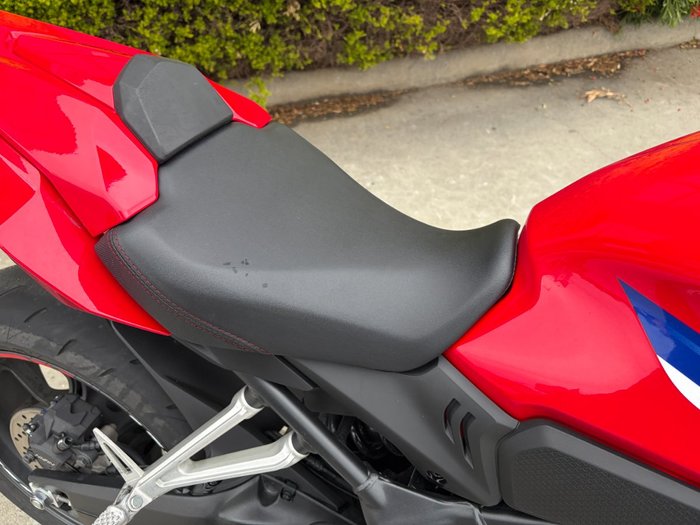 2024 Honda CBR650R Red