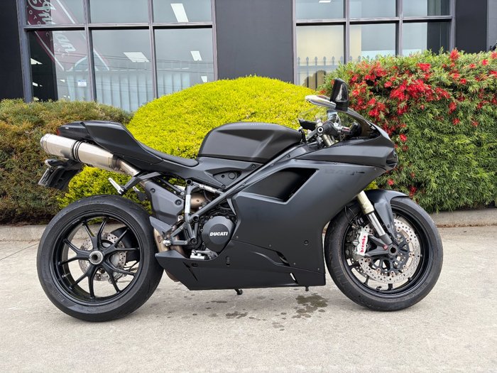 2011 DUCATI 848 EVO Black
