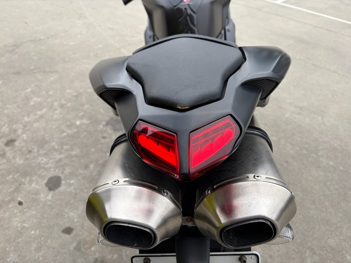 2011 DUCATI 848 EVO Black