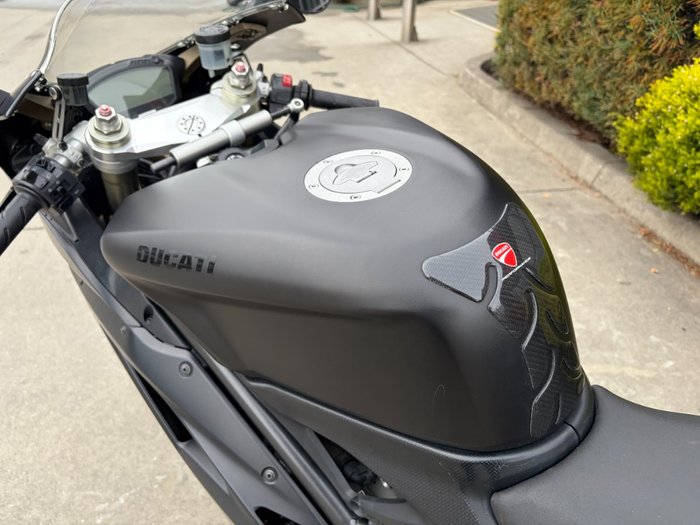 2011 DUCATI 848 EVO Black