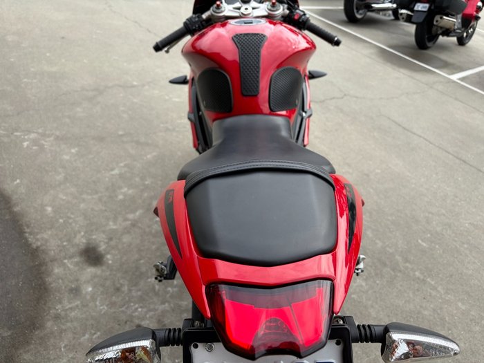 2016 Triumph DAYTONA 675 Red