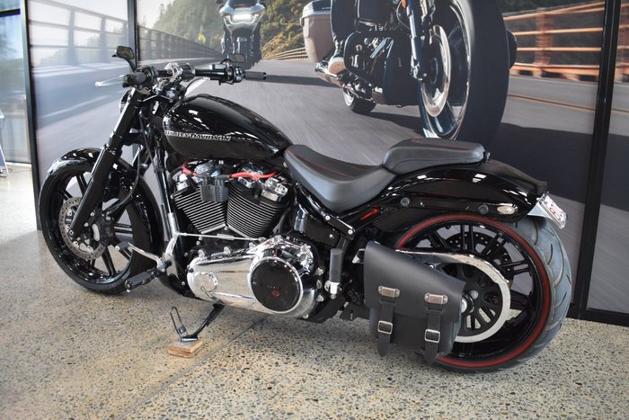 2018 Harley-davidson FXBRS BREAKOUT S (114) BLACK