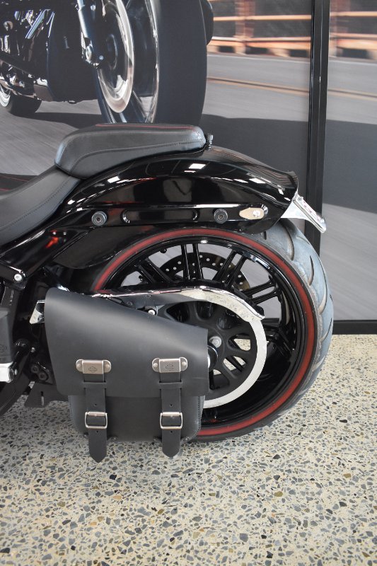 2018 Harley-davidson FXBRS BREAKOUT S (114) BLACK