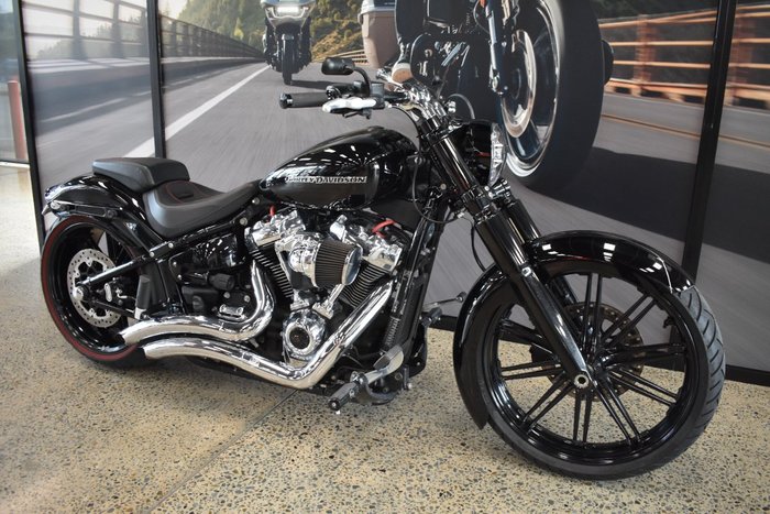 2018 Harley-davidson FXBRS BREAKOUT S (114) BLACK