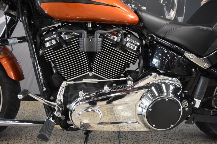 2020 Harley-davidson FLSB SPORT GLIDE Performance Orange