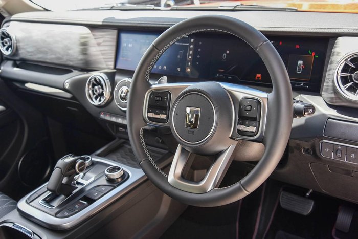 2025 GWM Tank 300 Lux