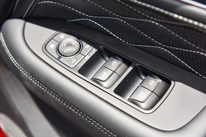 2025 GWM Tank 300 Lux