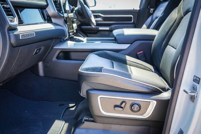 2024 RAM 1500 Laramie Sport Hurricane SO RamBox