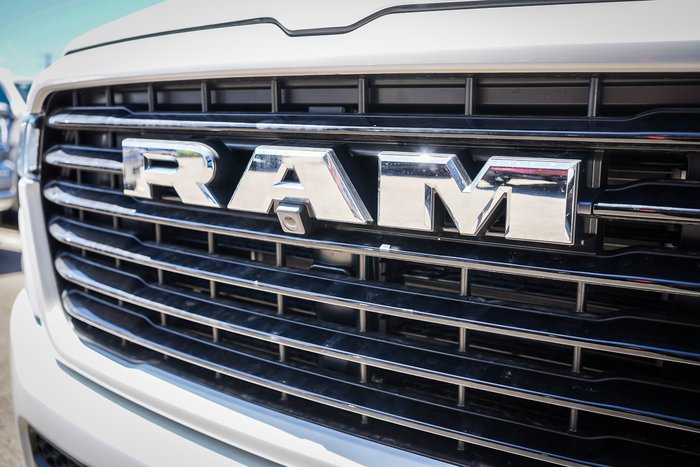 2024 RAM 1500 Laramie Sport Hurricane SO RamBox