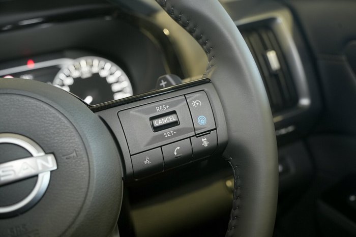 2025 Nissan Pathfinder Ti