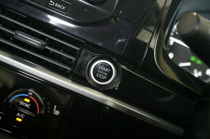 2025 Nissan Pathfinder Ti