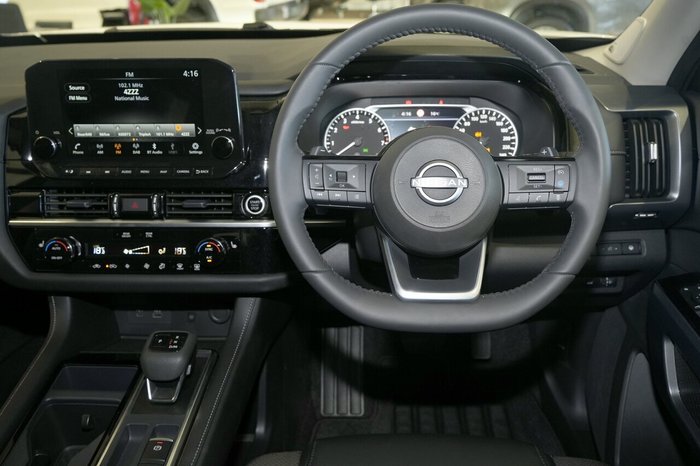 2025 Nissan Pathfinder Ti
