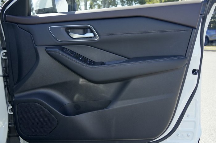 2025 Nissan X-TRAIL ST-L e-POWER