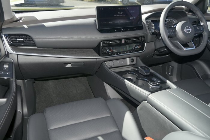 2025 Nissan X-TRAIL ST-L e-POWER