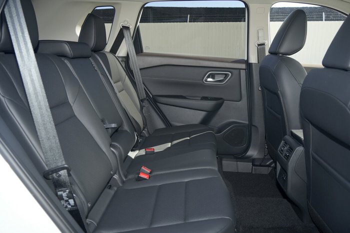 2025 Nissan X-TRAIL ST-L e-POWER