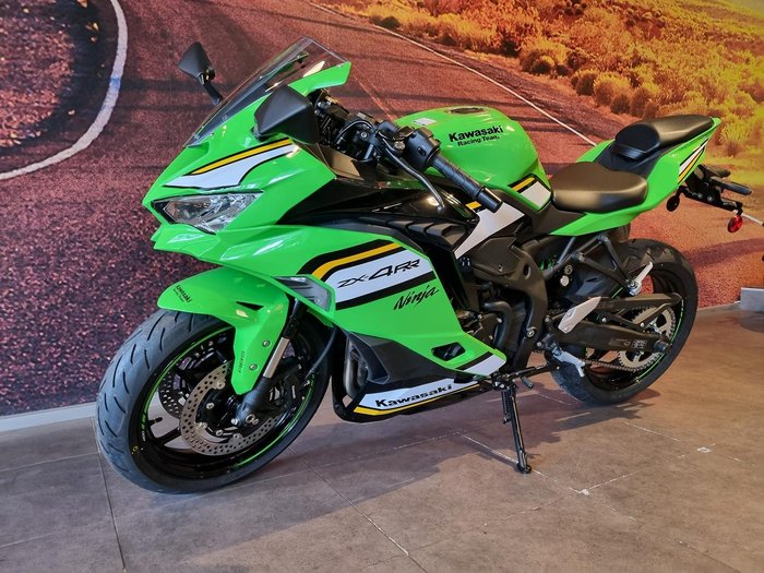 2025 Kawasaki Ninja ZX-4R Ninja Green
