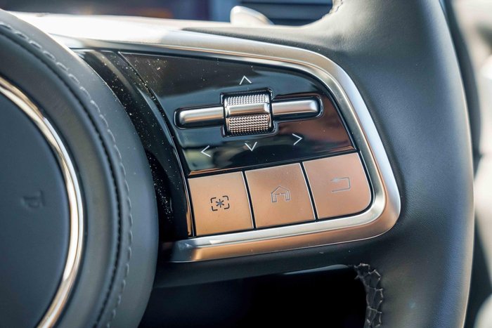 2025 GWM Tank 500 Ultra Hi4-T PHEV