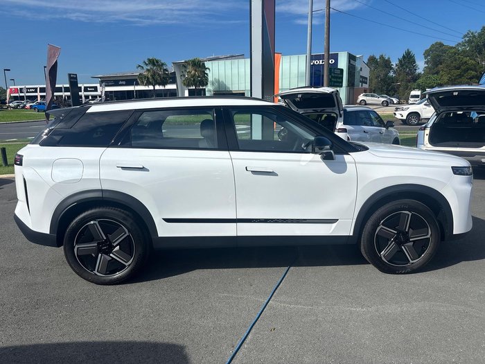 2025 Jaecoo J7 SHS Summit