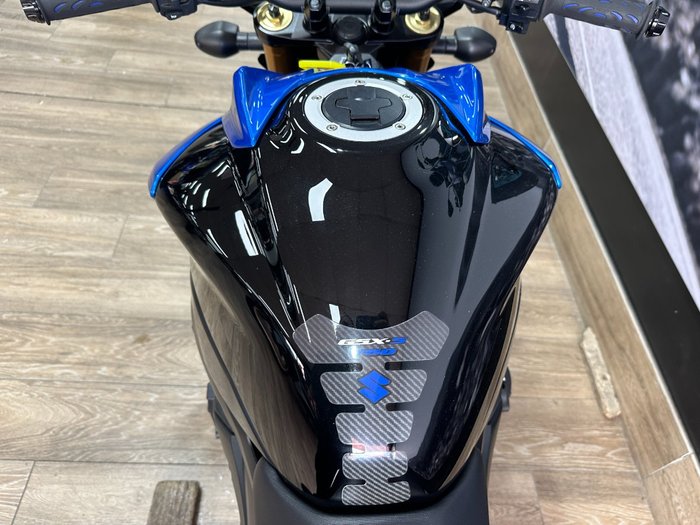 2022 Suzuki GSX-S750 BLUE