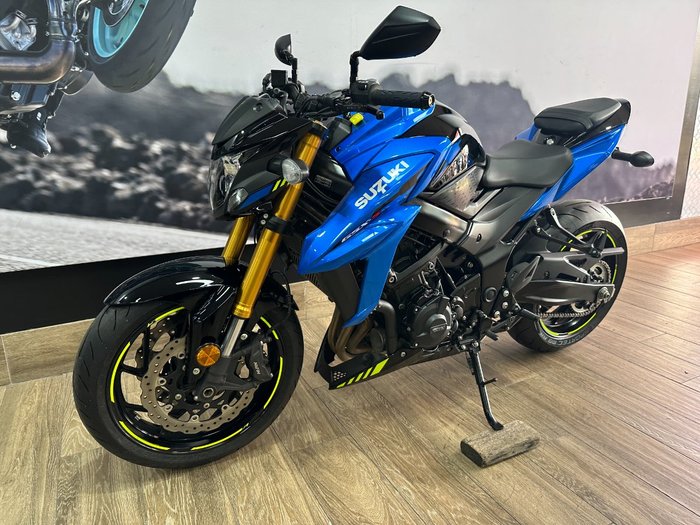 2022 Suzuki GSX-S750 BLUE