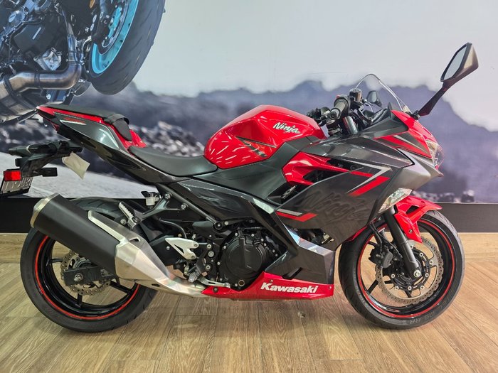 2019 Kawasaki NINJA 400
