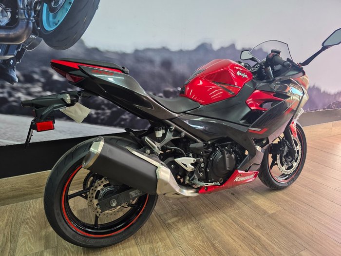 2019 Kawasaki NINJA 400
