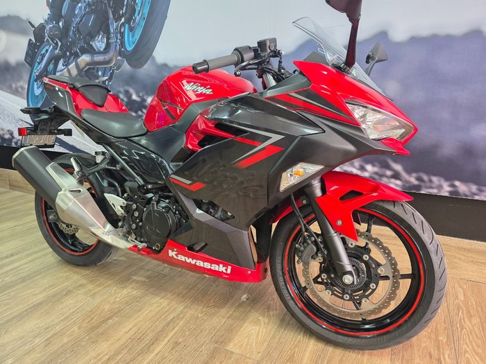 2019 Kawasaki NINJA 400
