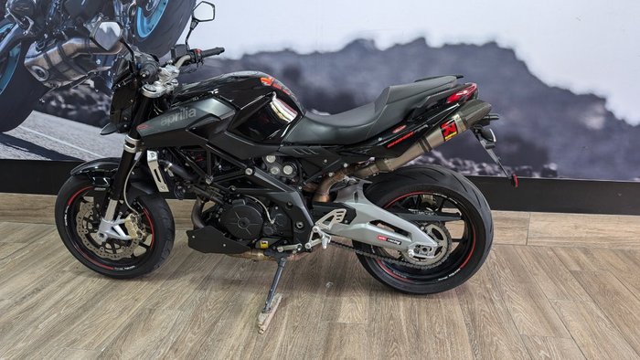 2014 APRILIA SHIVER SPORT Black