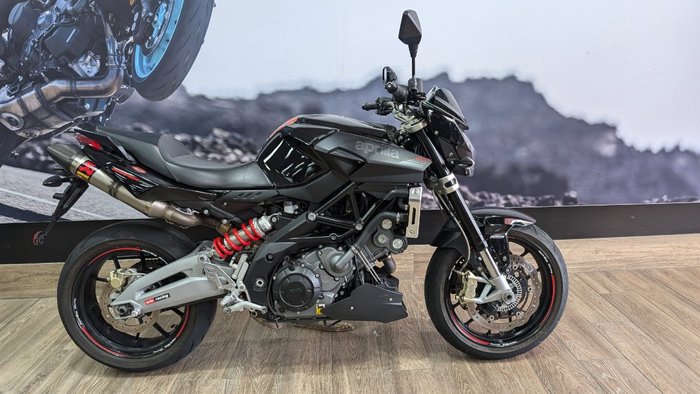 2014 APRILIA SHIVER SPORT Black