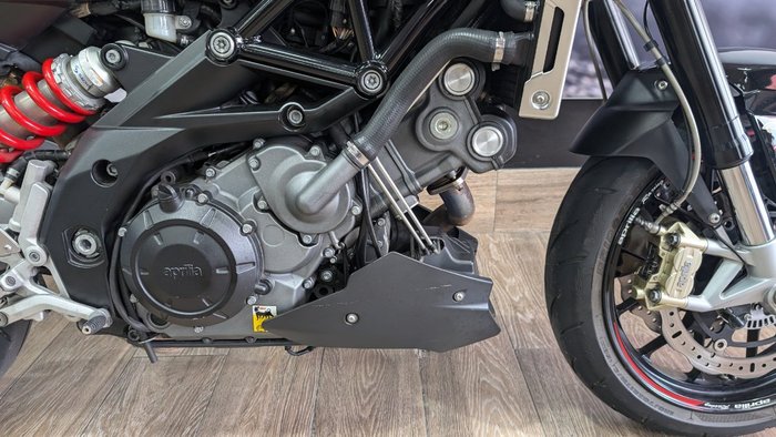 2014 APRILIA SHIVER SPORT Black