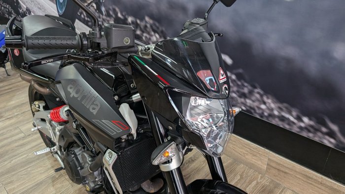 2014 APRILIA SHIVER SPORT Black