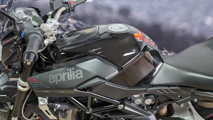 2014 APRILIA SHIVER SPORT Black