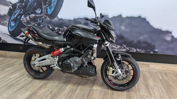 2014 APRILIA SHIVER SPORT Black