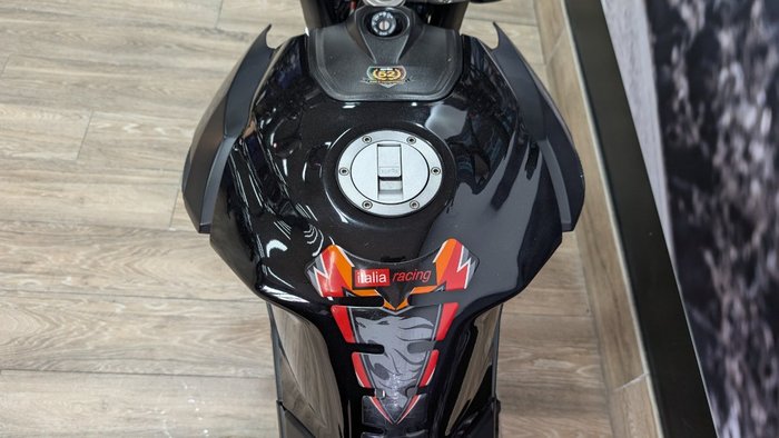 2014 APRILIA SHIVER SPORT Black