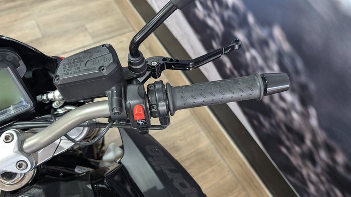 2014 APRILIA SHIVER SPORT Black