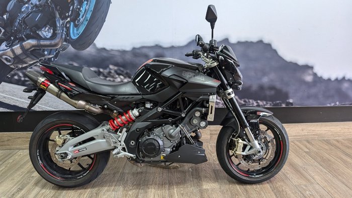 2014 APRILIA SHIVER SPORT Black