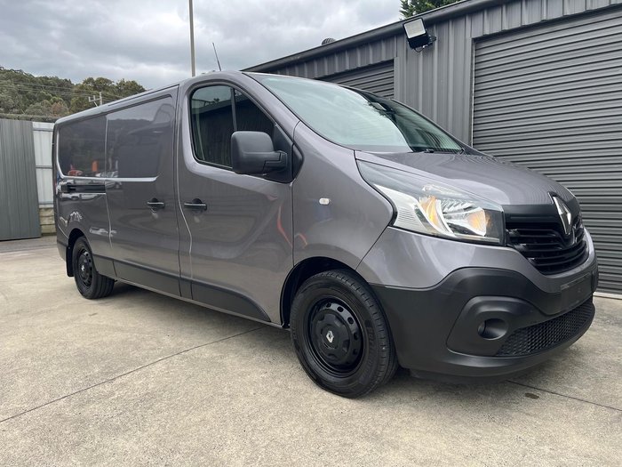 2018 Renault Trafic 103KW X82 Storm Grey