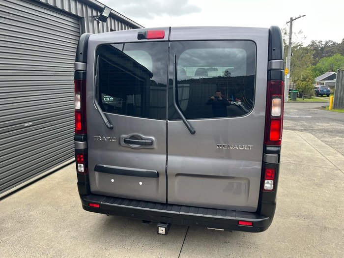 2018 Renault Trafic 103KW X82 Storm Grey