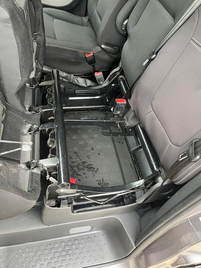 2018 Renault Trafic 103KW X82 Storm Grey