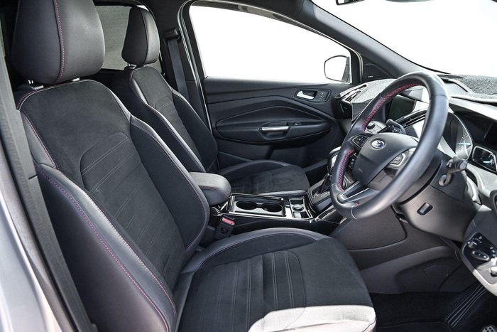 2018 Ford Escape ST-Line