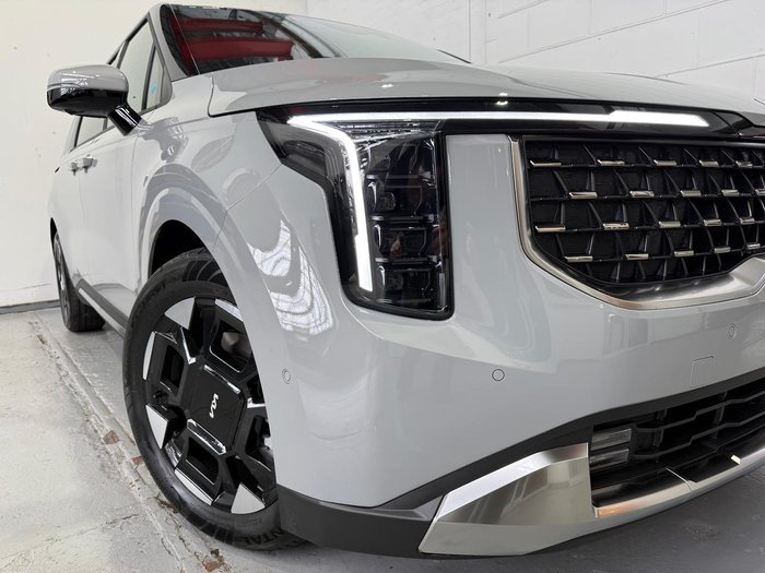 2025 Kia Carnival GT-Line