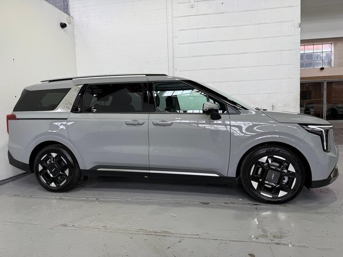 2025 Kia Carnival GT-Line