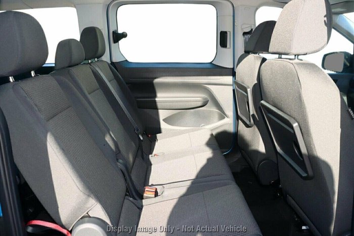 2025 Volkswagen Caddy TSI220