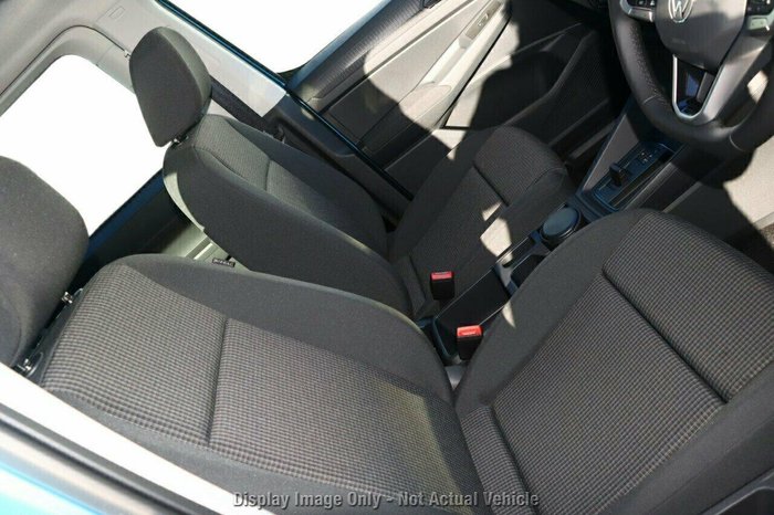 2025 Volkswagen Caddy TSI220