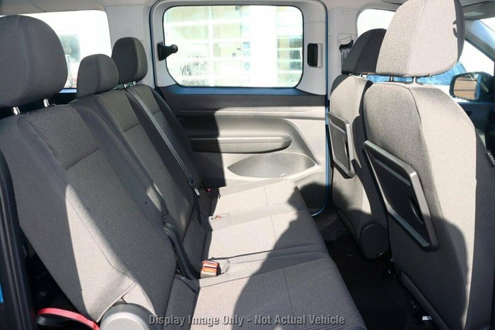 2025 Volkswagen Caddy TSI220