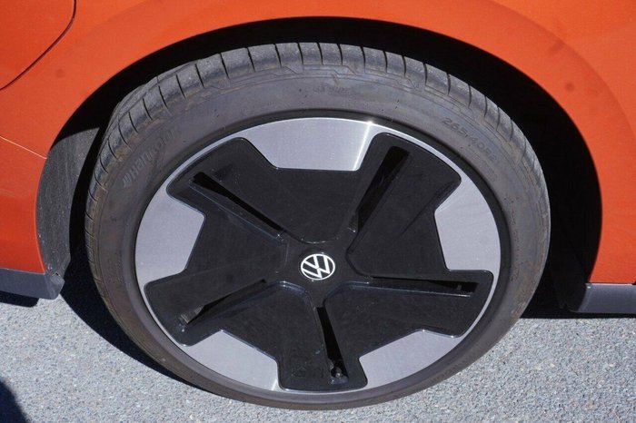 2024 Volkswagen ID. Buzz Pro BEV560