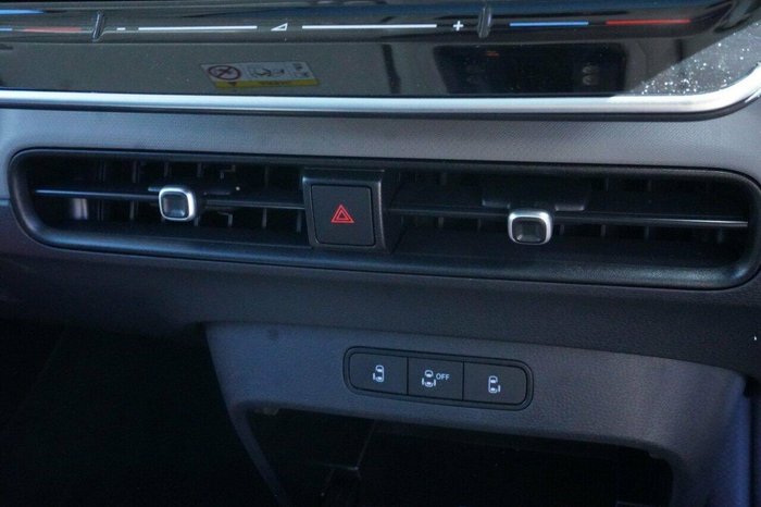 2024 Volkswagen ID. Buzz Pro BEV560