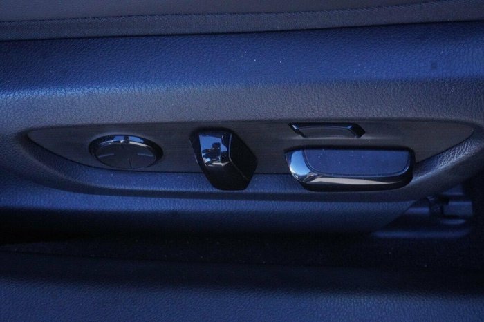 2019 Lexus ES 300h Sports Luxury