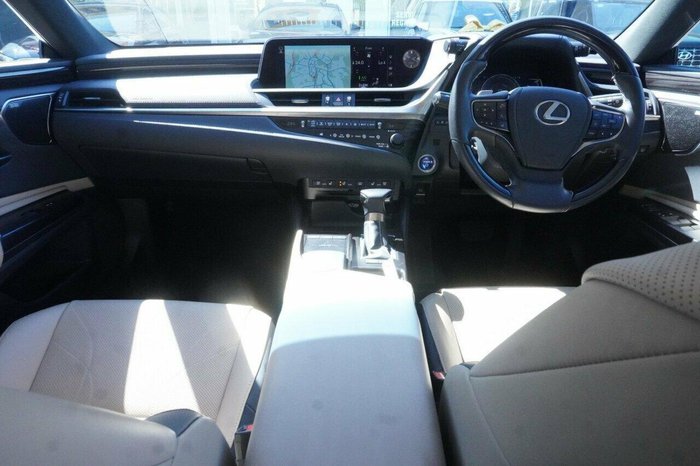 2019 Lexus ES 300h Sports Luxury